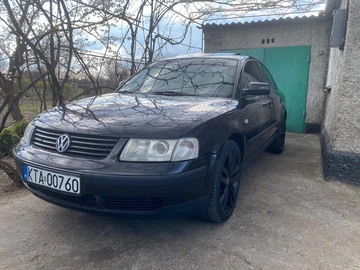 Авто Volkswagen Passat Sedan 1999 № 8885040
