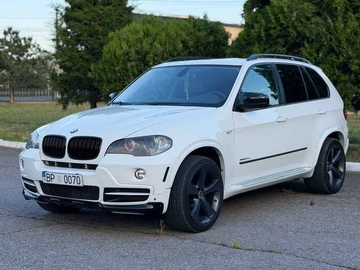 Авто BMW X5 2009 № 8885111