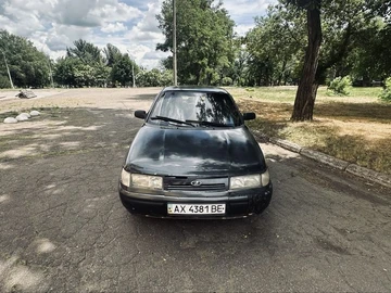 Авто ВАЗ 2110 2001 № 8885135
