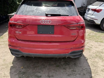 Авто Audi Q3 2023 № 8885169