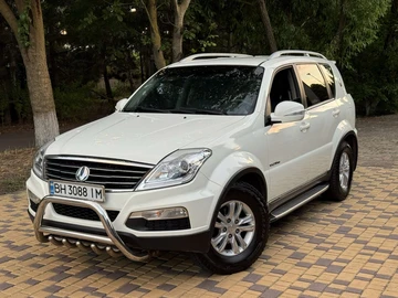 Авто SsangYong Rexton 2013 № 8885176