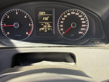 Авто Volkswagen Transporter 2011 № 8885167