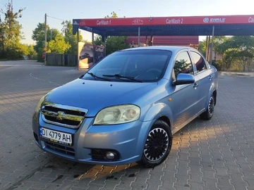 Авто Chevrolet Aveo 2007 № 8885299