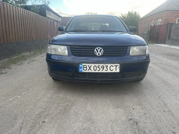 Авто Volkswagen Passat Sedan 1999 № 8885320
