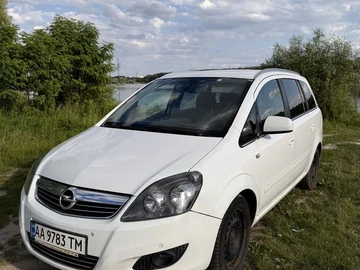 Авто Opel Zafira 2014 № 8885391