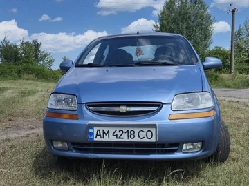 Авто Chevrolet Aveo 2004 № 8885525