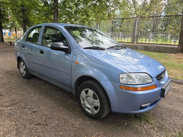 Авто Chevrolet Aveo 2004 № 8885606