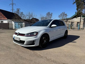 Авто Volkswagen Golf 2014 № 8885631