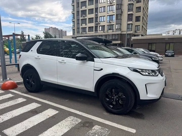 Авто Land Rover Discovery 2020 № 8885637