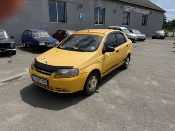Авто Chevrolet Aveo 2005 № 8885638
