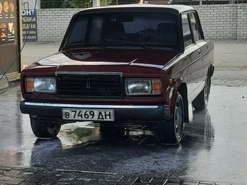 Авто ВАЗ 2107 2004 № 8885714