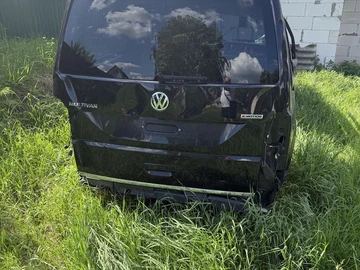 Авто Volkswagen Multivan 2019 № 8885715