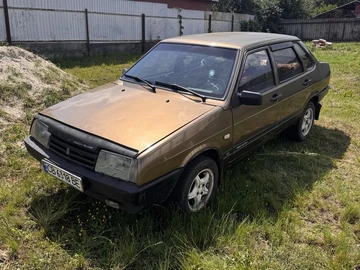 Авто ВАЗ 21099 1995 № 8885800