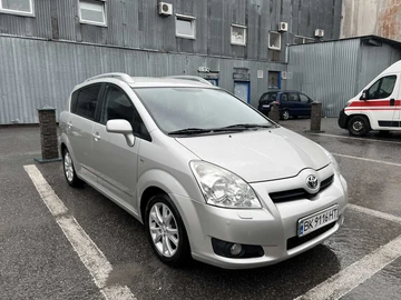 Авто Toyota Corolla Verso 2008 № 8885803