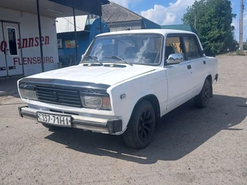 Авто ВАЗ 2105 1995 № 8885815