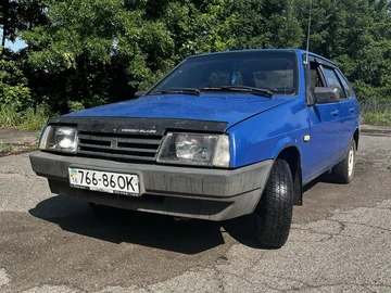 Авто ВАЗ 2109 1989 № 8885817