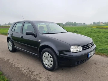 Авто Volkswagen Golf 2003 № 8885840