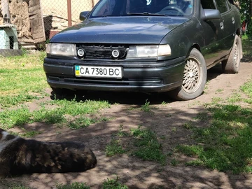 Авто Opel Vectra 1990 № 8885846