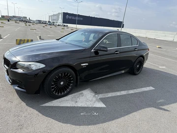 Авто BMW 5 Серия 2011 № 8885934