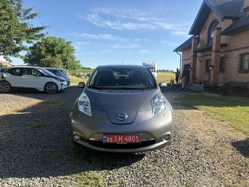 Авто Nissan Leaf 2015 № 8885952