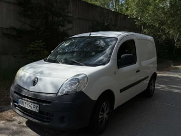 Авто Renault 4 2011 № 8885953