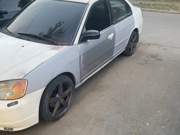 Авто Honda Civic 2002 № 8886011