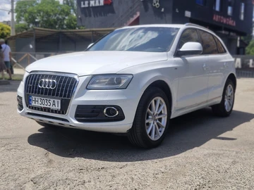 Авто Audi Q5 2016 № 8886048