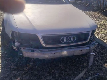 Авто Audi A8 1997 № 8886152