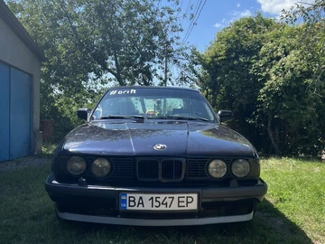 Авто BMW 5 Серия 1989 № 8886175