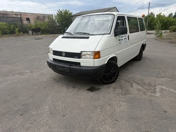 Авто Volkswagen Transporter 2002 № 8886190