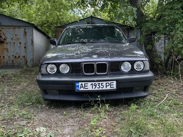 Авто BMW 5 Серия 1989 № 8886215