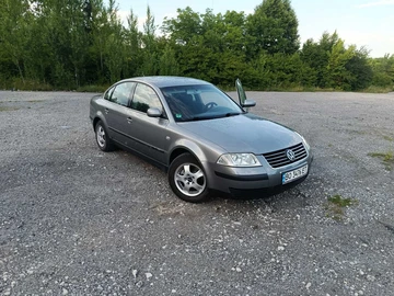 Авто Volkswagen Passat Sedan 2001 № 8886236