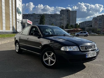 Авто Audi A4 1996 № 8886338
