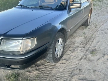 Авто Audi 100 1992 № 8886407