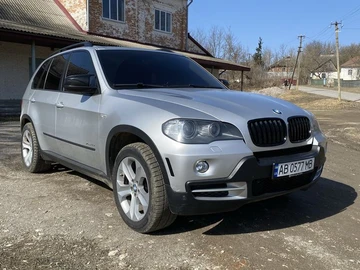 Авто BMW X5 2009 № 8886408