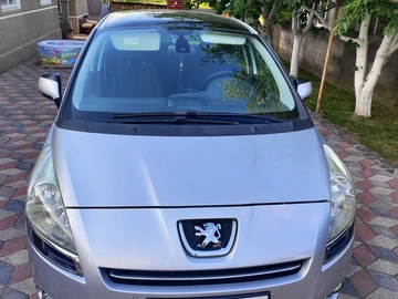Авто Peugeot 5008 2009 № 8886630