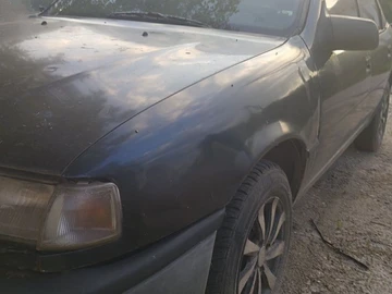 Авто Opel Vectra 1990 № 8886635