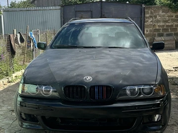 Авто BMW 5 Серия 1999 № 8886640