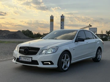 Авто Mercedes E Серия 2011 № 8886704