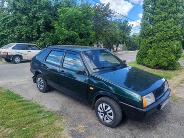 Авто ВАЗ 2109 2002 № 8886816