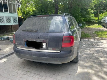 Авто Audi A6 2000 № 8886896