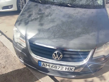 Авто Volkswagen Touran 2008 № 8886916