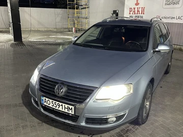 Авто Volkswagen Passat Variant 2005 № 8887006