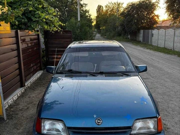 Авто Opel Kadett 1990 № 8887188