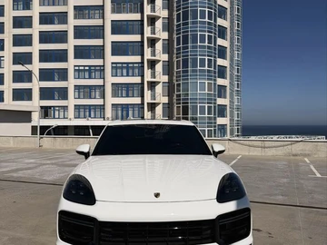 Авто Porsche Cayenne 2019 № 8887327