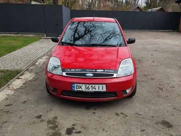 Авто Ford Fiesta 2003 № 8887390