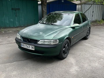Авто Opel Vectra 1996 № 8887439