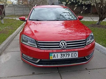 Авто Volkswagen Passat Variant 2012 № 8887441