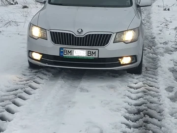 Авто Skoda Superb 2013 № 8887469