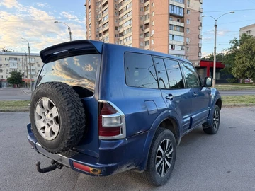 Авто Mitsubishi Pajero 2000 № 8887621